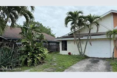 1313 SW 75th Avenue, North Lauderdale, FL 33068 - Photo 2