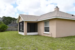 995 Black Coral Ave NW, Palm Bay, FL 32907 - Photo 4