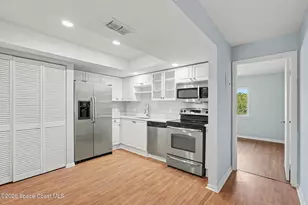 1515 Huntington Ln, Rockledge, FL 32955 - Photo 4