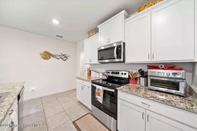 1518 Mineral Loop Drive NW, Palm Bay, FL 32907 - Photo 4