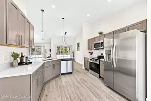 298 Dobbins Rd NW, Palm Bay, FL 32907 - Photo 4