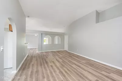 1563 Vista Lake Circle, Melbourne, FL 32904 - Photo 14