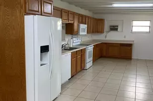 5095 Melissa Dr, Titusville, FL 32780 - Photo 12