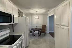 5 N Deleon Ave, Titusville, FL 32796 - Photo 12