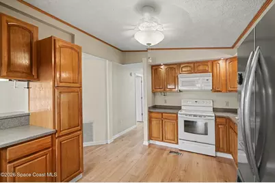 924 Dogwood Drive, Barefoot Bay, FL 32976 - Photo 16