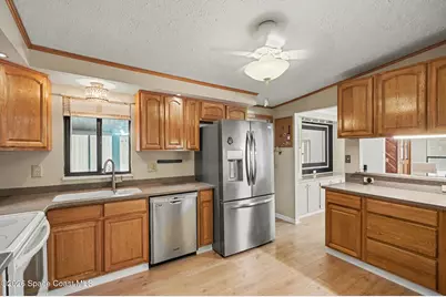 924 Dogwood Drive, Barefoot Bay, FL 32976 - Photo 18