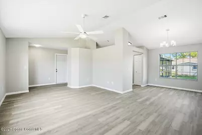 287 Trilby Road SW, Palm Bay, FL 32908 - Photo 4