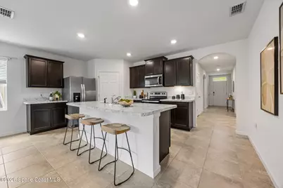 335 Calcutta Avenue NW, Melbourne, FL 32907 - Photo 8