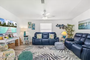 487 N Marlin Cir, Barefoot Bay, FL 32976 - Photo 4