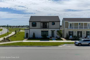 2307 Spur Dr, Melbourne, FL 32940 - Photo 2