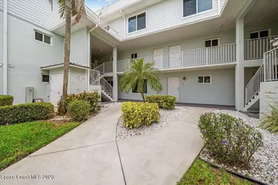 1321 S Miramar Avenue #2, Indialantic, FL 32903 - Photo 4