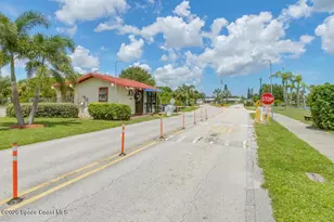 345 Holiday Park Blvd NE, Palm Bay, FL 32907 - Photo 26