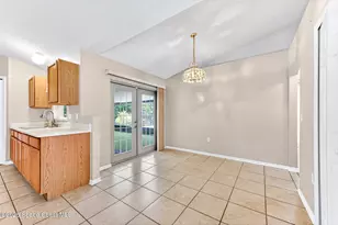 426 Wildwood Ave SW, Palm Bay, FL 32908 - Photo 8