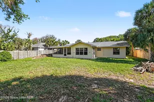 108 Delvalle St, Melbourne Beach, FL 32951 - Photo 24