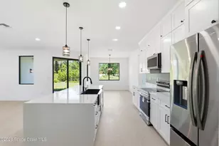 889 Reading St SE, Palm Bay, FL 32909 - Photo 8