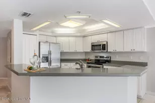 8922 Laguna Ln, Cape Canaveral, FL 32920 - Photo 18