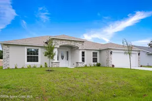 1098 Carthage Ave NW, Palm Bay, FL 32907 - Photo 6