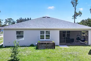 317 NW Valencia Rd, Melbourne, FL 32904 - Photo 36