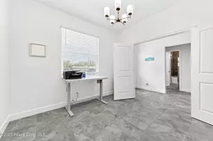 317 NW Valencia Rd, Melbourne, FL 32904 - Photo 10