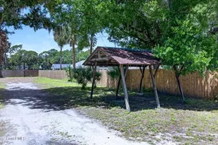 317 NW Valencia Rd, Melbourne, FL 32904 - Photo 44