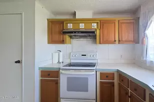 300 Beech Ct, Cocoa, FL 32926 - Photo 10