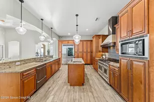6895 Cottonwood Dr, Grant-Valkaria, FL 32949 - Photo 18