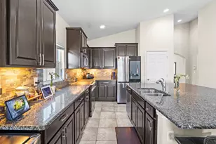 1243 Musgrass Cir, West Melbourne, FL 32904 - Photo 10