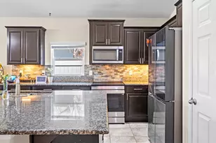 1243 Musgrass Cir, West Melbourne, FL 32904 - Photo 8