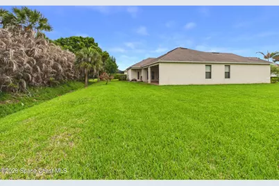 5919 Brae Burn Circle, Vero Beach, FL 32967 - Photo 40