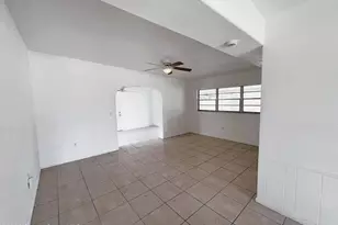 305 Edinburgh Dr, Cocoa, FL 32922 - Photo 2