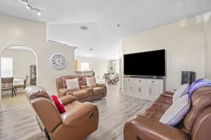 3275 Burdock Ave, Melbourne, FL 32904 - Photo 8