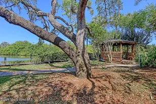 300 Columbia Dr, Cape Canaveral, FL 32920 - Photo 30