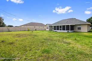 1081 Douglas St SE, Palm Bay, FL 32909 - Photo 22