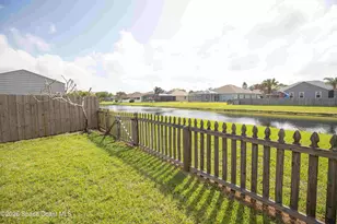 3821 Long Leaf Dr, Melbourne, FL 32940 - Photo 2