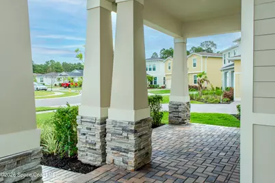 560 Veridian Circle NW, Palm Bay, FL 32907 - Photo 6