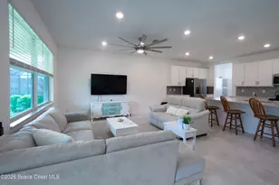 560 Veridian Cir NW, Palm Bay, FL 32907 - Photo 28