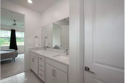 560 Veridian Circle NW, Palm Bay, FL 32907 - Photo 30