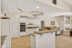 1013 Spanish Wells Dr, Melbourne, FL 32940 - Photo 10