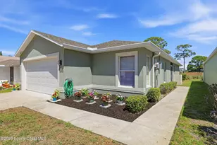 335 Cypress Point Dr, Melbourne, FL 32940 - Photo 2