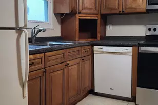 890 Serenade St NW, Palm Bay, FL 32907 - Photo 2