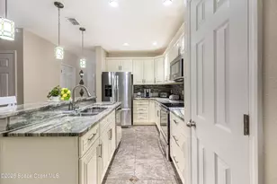 2722 Big Timber Dr, Kissimmee, FL 34758 - Photo 6