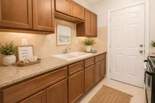 1432 Parkway Dr, Melbourne, FL 32935 - Photo 8