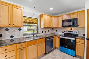 406 Amherst Ave, Melbourne, FL 32901 - Photo 4