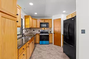 406 Amherst Ave, Melbourne, FL 32901 - Photo 16