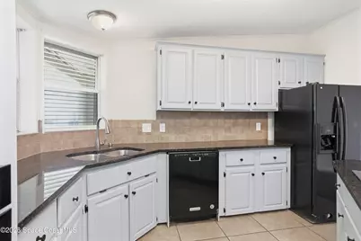 7608 Montauk Avenue #T10, Micco, FL 32976 - Photo 10