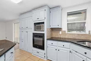 7608 Montauk Ave, Micco, FL 32976 - Photo 12