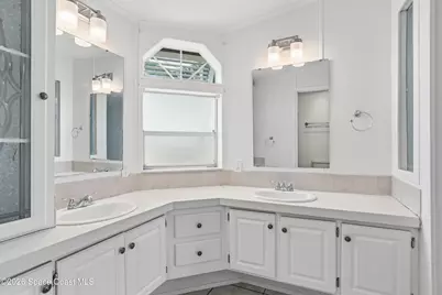 7608 Montauk Avenue #T10, Micco, FL 32976 - Photo 20