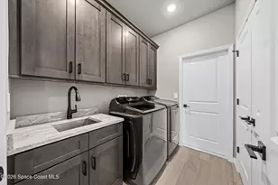 1008 Tevis St SE, Palm Bay, FL 32909 - Photo 18