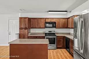 427 Frankford Ave NW, Palm Bay, FL 32907 - Photo 6