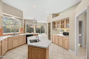 625 Newport Dr, Indialantic, FL 32903 - Photo 18